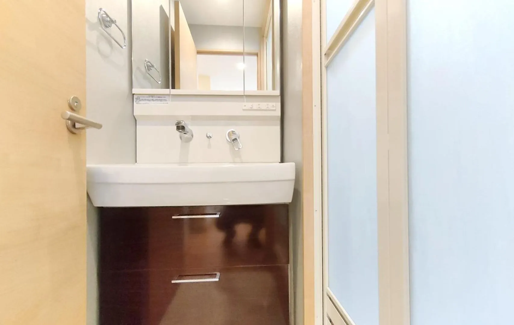 41池袋最中心 两室一厅 池袋站10分 2 Rooms Ikebukuro Center 10 Mins To St Max 5P 直达新宿 涉谷 表参道 池袋 上野 代代木 银座 原宿 Tokyo Apartment