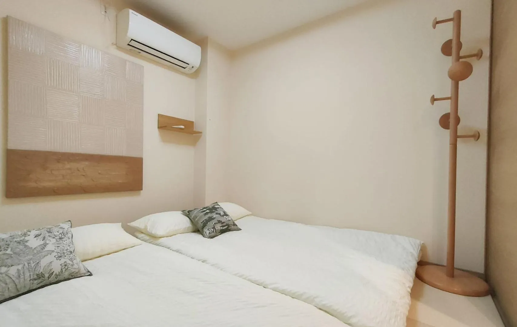 Apartment 41池袋最中心 两室一厅 池袋站10分 2 Rooms Ikebukuro Center 10 Mins To St Max 5P 直达新宿 涉谷 表参道 池袋 上野 代代木 银座 原宿 Tokyo